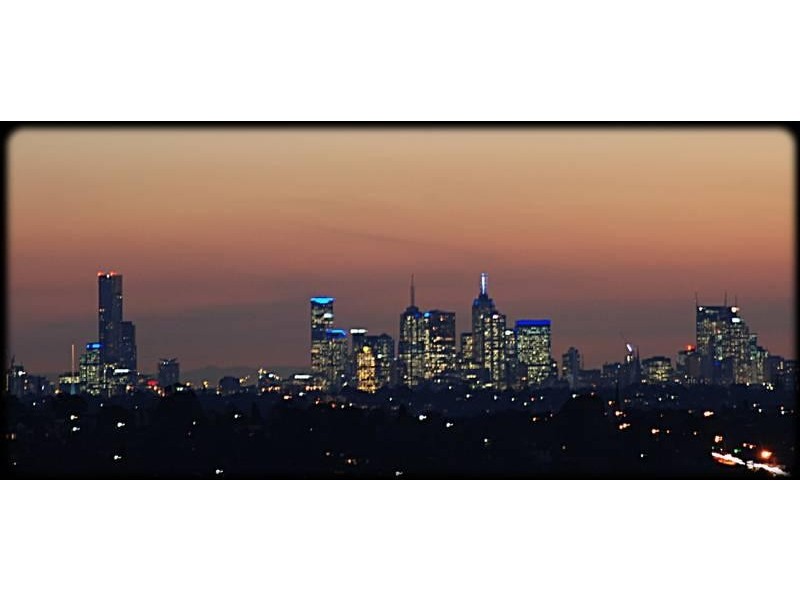 304/1 Sovereign Point Court, Doncaster VIC 3108