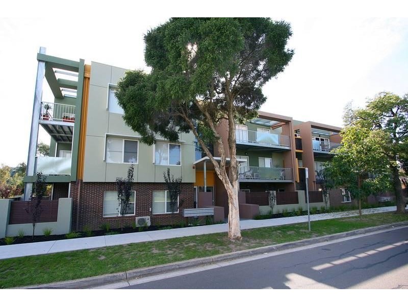8/26 Bourke Street, Ringwood VIC 3134