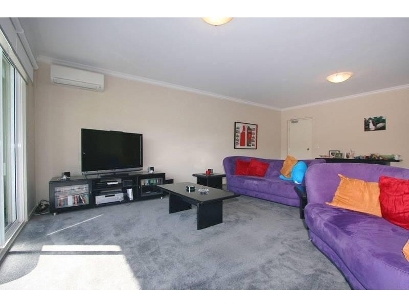 8/26 Bourke Street, Ringwood VIC 3134