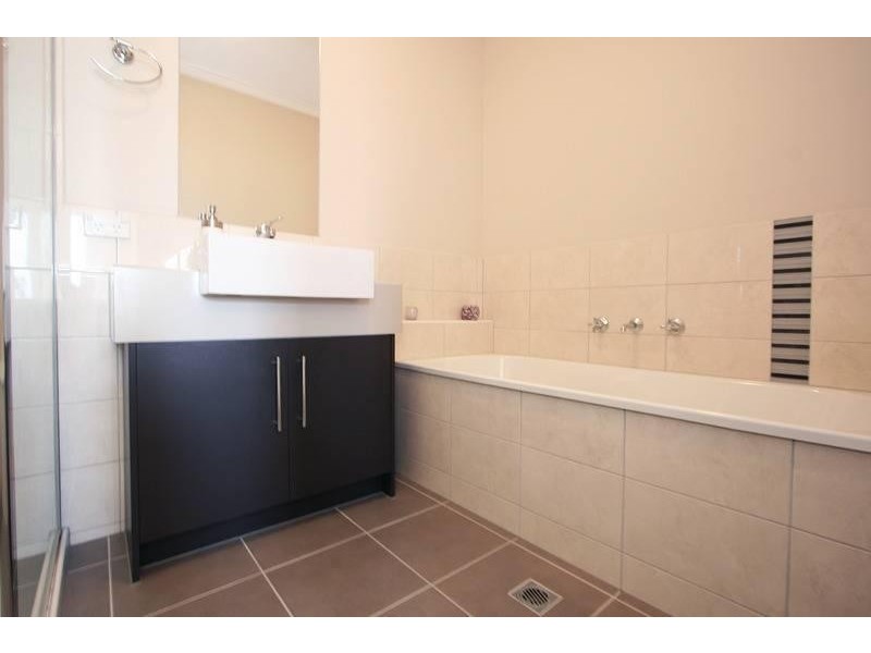 8/26 Bourke Street, Ringwood VIC 3134