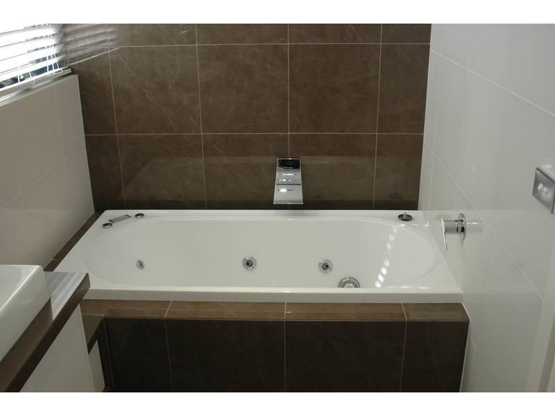 501/8 Clay Drive, Doncaster VIC 3108
