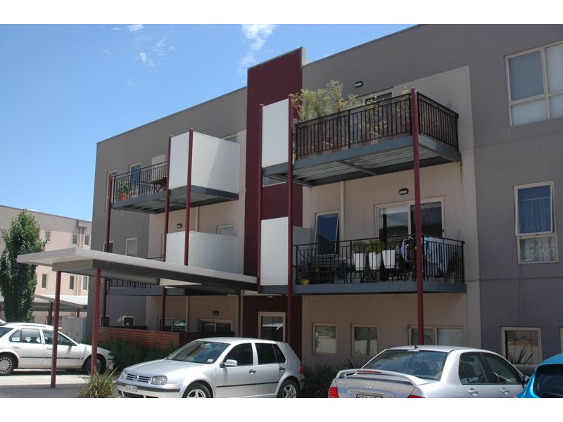 27/12-18 Bourke Street, Ringwood VIC 3134