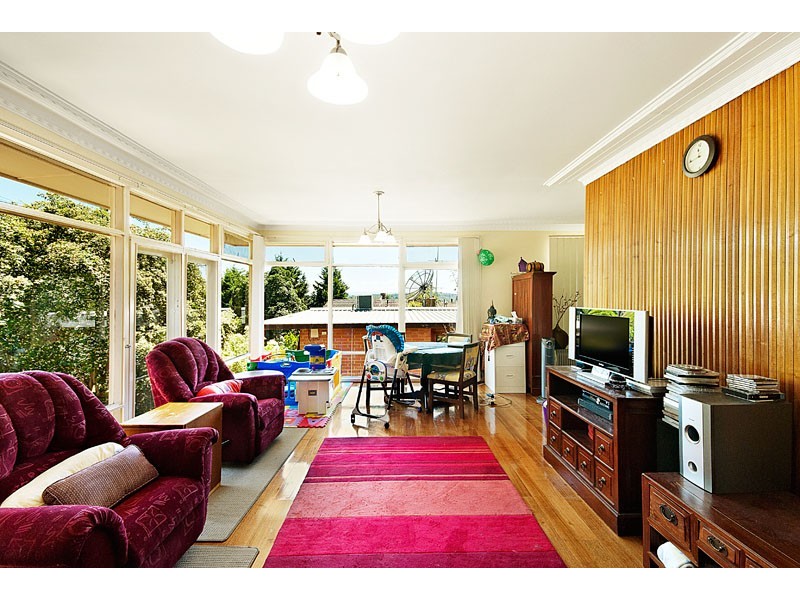 10 Howitt Drive, Templestowe Lower VIC 3107