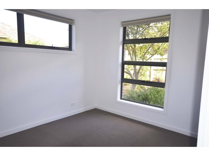 28/107 Whittens Lane, Doncaster VIC 3108