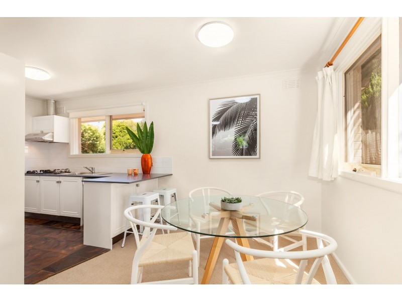 1/20 Renshaw Street, Doncaster VIC 3108