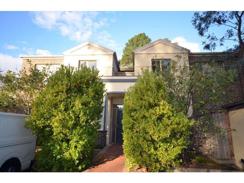 17/1-25 Bellevue Avenue, Doncaster East VIC 3109