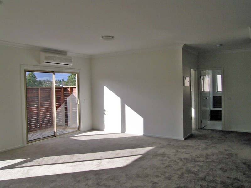 20/12-18 Bourke Street, Ringwood VIC 3134