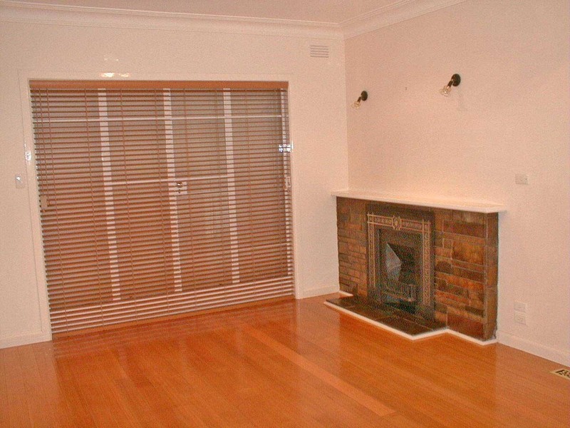 1/57 Surrey Road, Blackburn North VIC 3130