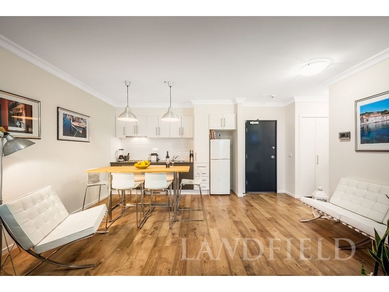 202/1042 Doncaster Road, Doncaster East VIC 3109