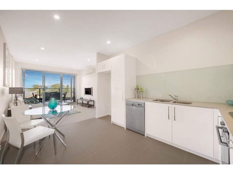 303/339 Mitcham Road, Mitcham VIC 3132