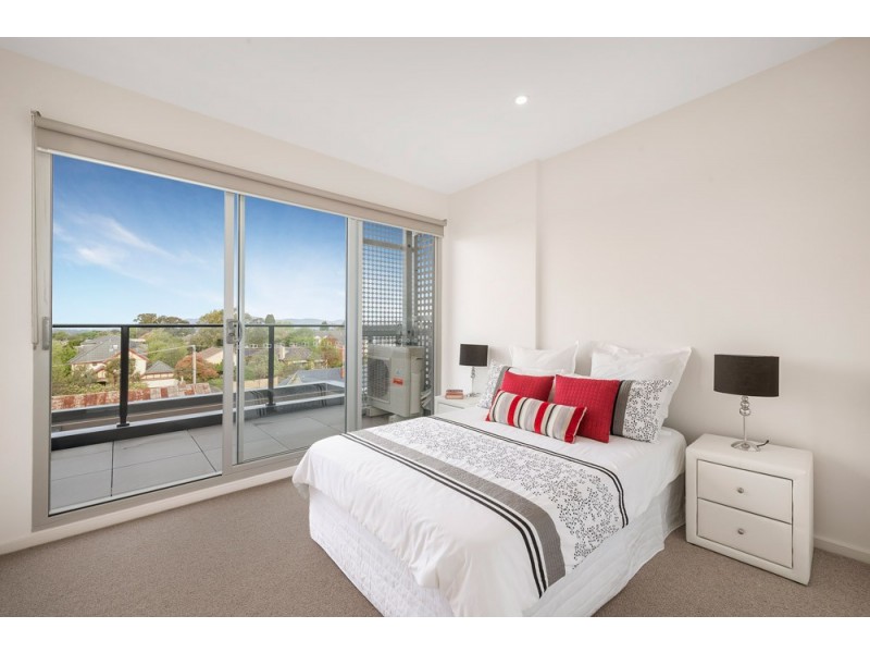 303/339 Mitcham Road, Mitcham VIC 3132