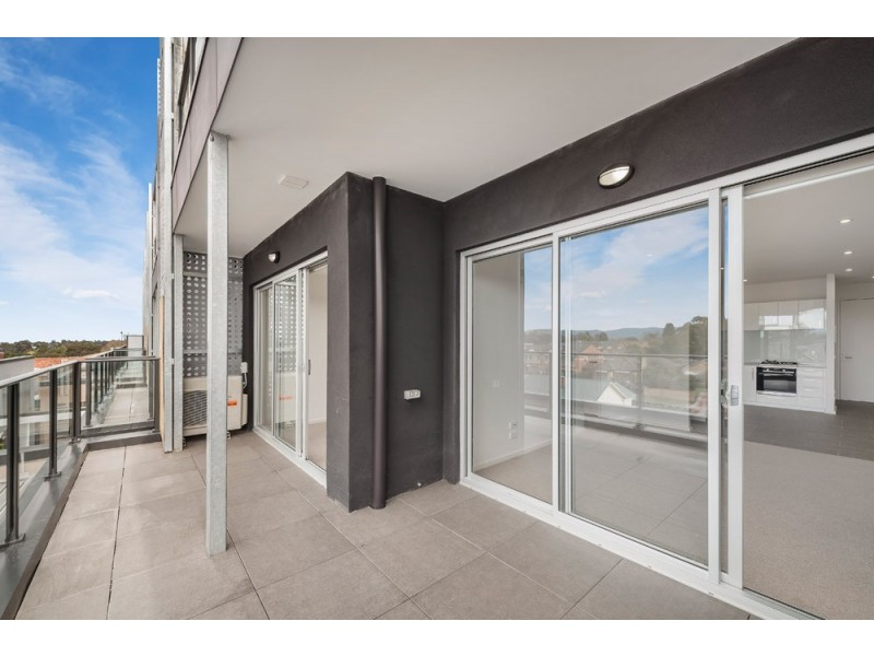 303/339 Mitcham Road, Mitcham VIC 3132