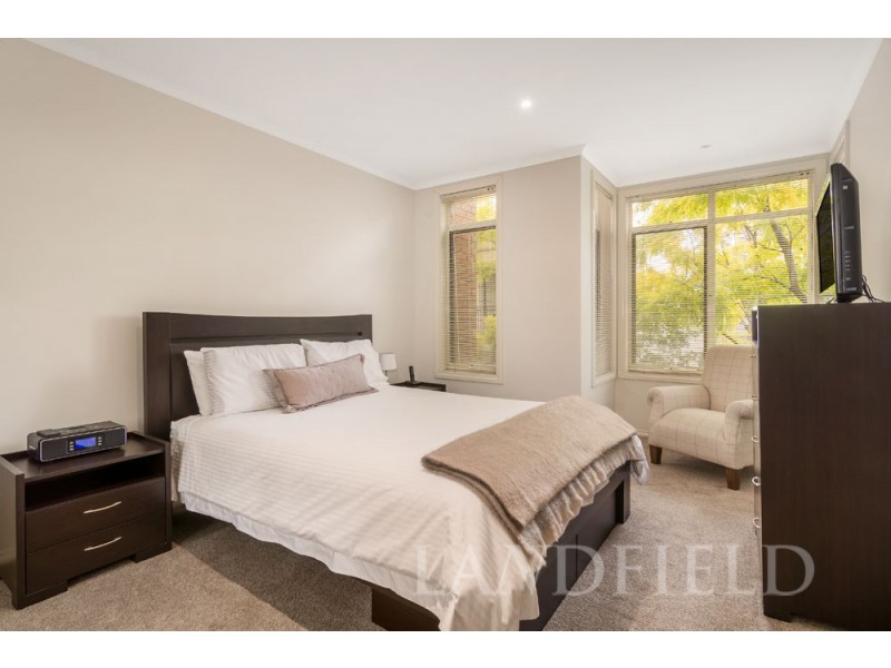 17/243 Blackburn Road, Doncaster East VIC 3109