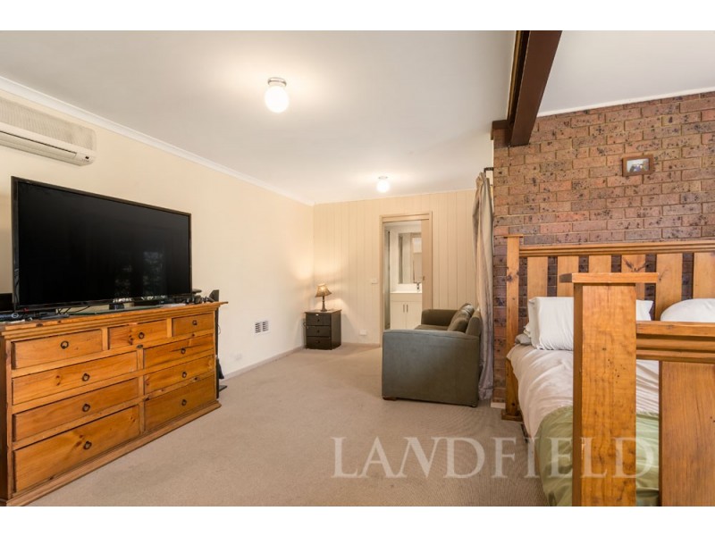 23-25 Hillcrest Road, Hurstbridge VIC 3099