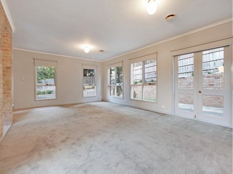 2/47 High Street, Doncaster VIC 3108