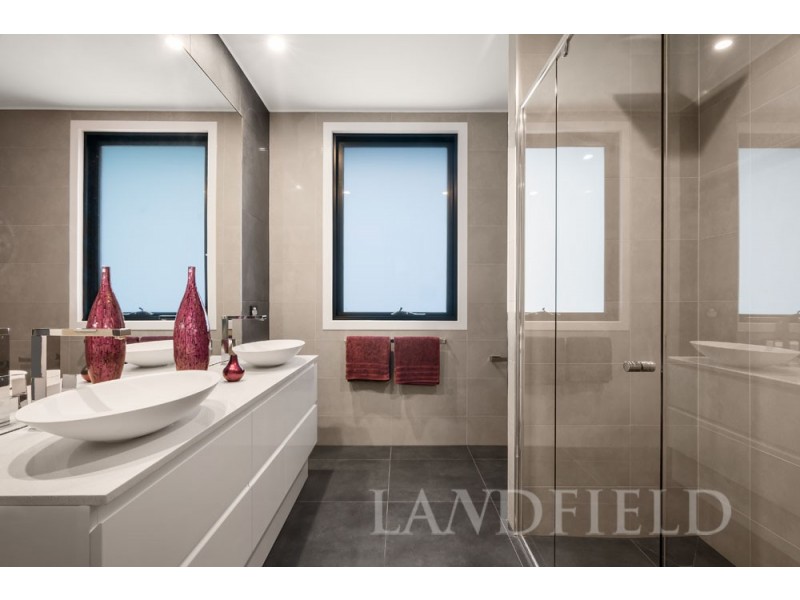 26 Marianne Way, Doncaster VIC 3108