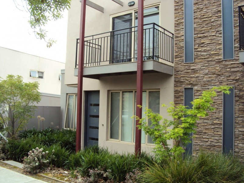 5/12-18 Bourke Street, Ringwood VIC 3134