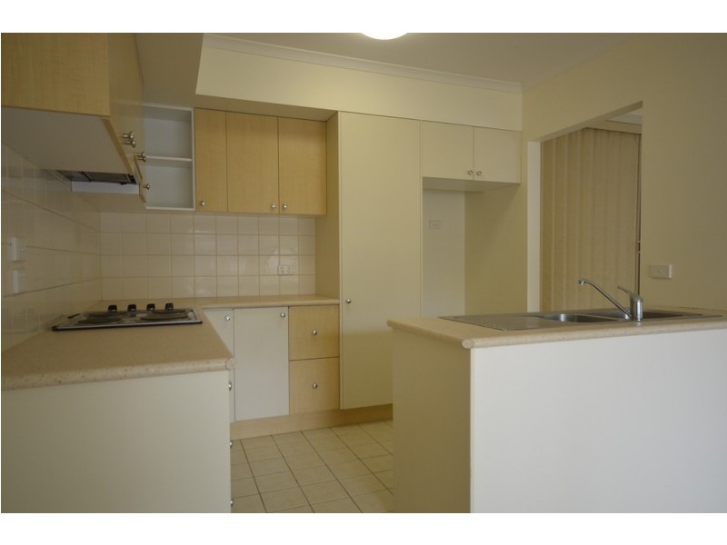 2/1-25 Bellevue Avenue, Doncaster East VIC 3109