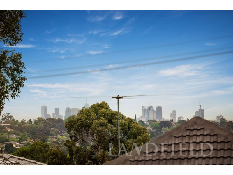 2 Ada Street, Doncaster VIC 3108