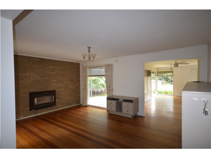 50 Lockhart Road, Ringwood North VIC 3134