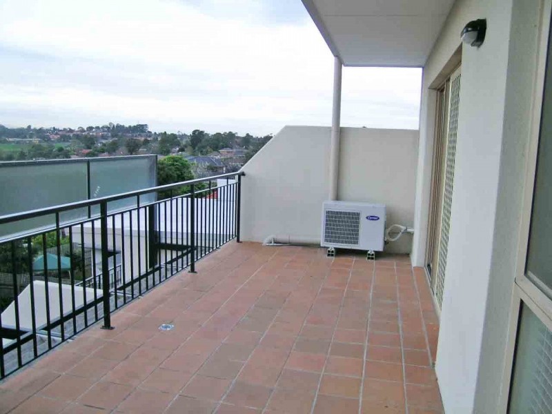 16/917 Doncaster Road, Doncaster VIC 3108