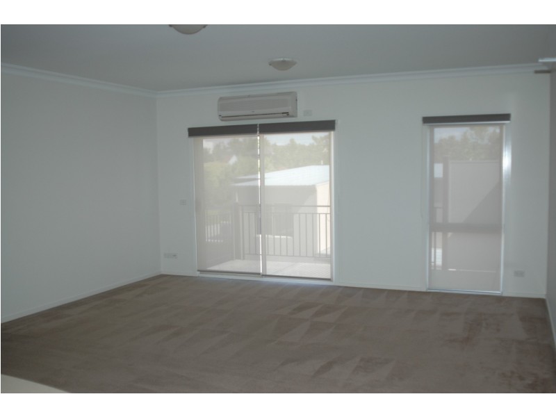 18/12-18 Bourke Street, Ringwood VIC 3134