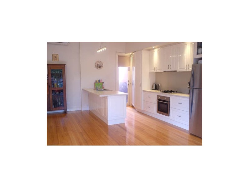 7 Yambla Street, Clifton Hill VIC 3068