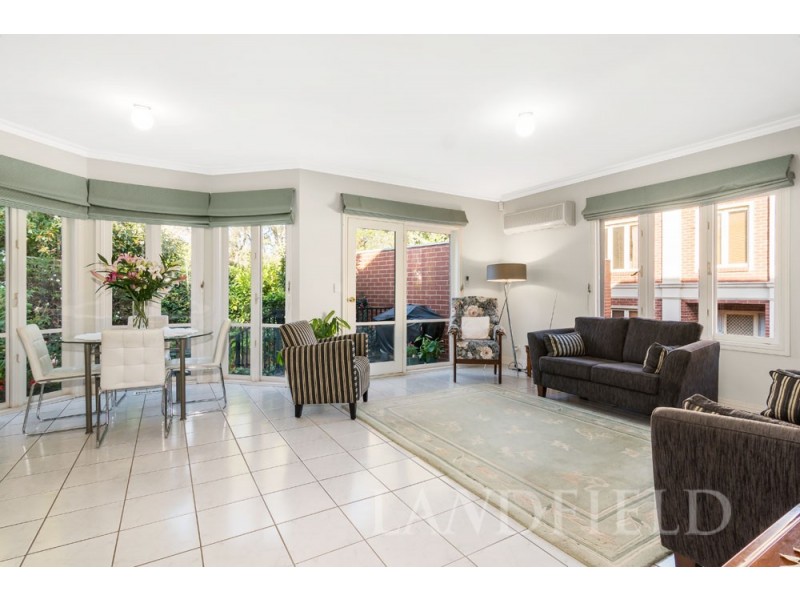 2/50 St Clems Road, Doncaster East VIC 3109