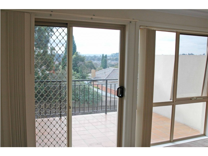 12/917 Doncaster Rd, Doncaster East VIC 3109