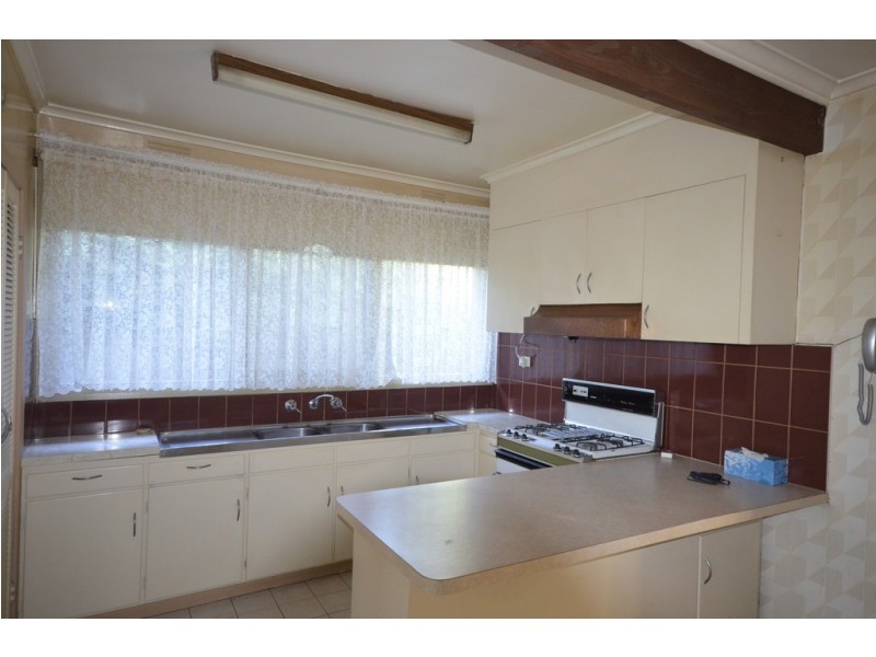 44 Greendale Road, Doncaster East VIC 3109