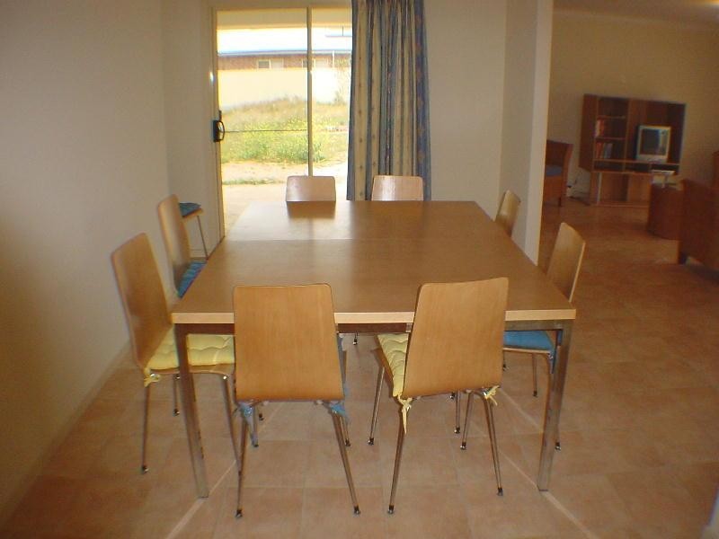 54 Hughes Avenue, Moonta Bay SA 5558