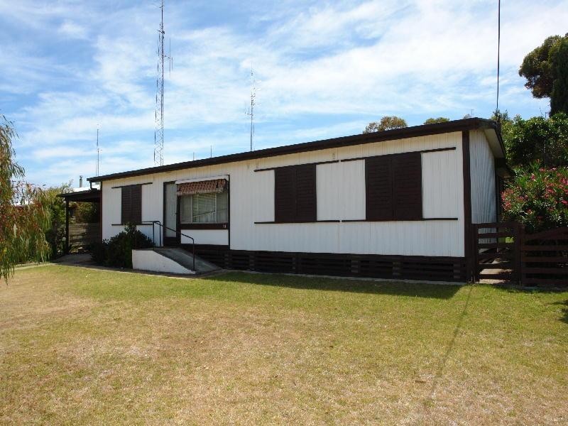 17 Randolph Street, Port Hughes SA 5558