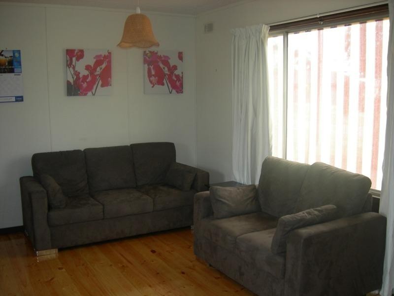 17 Randolph Street, Port Hughes SA 5558