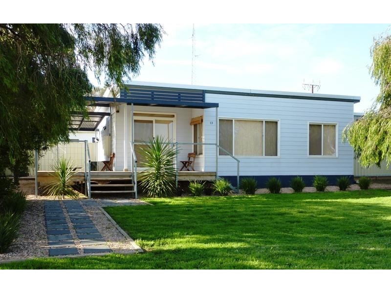 13 Lucy Street, Moonta Bay SA 5558