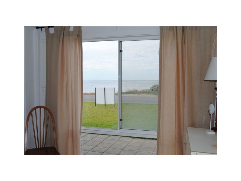 1 Yoolamardy Terrace, Port Clinton SA 5570