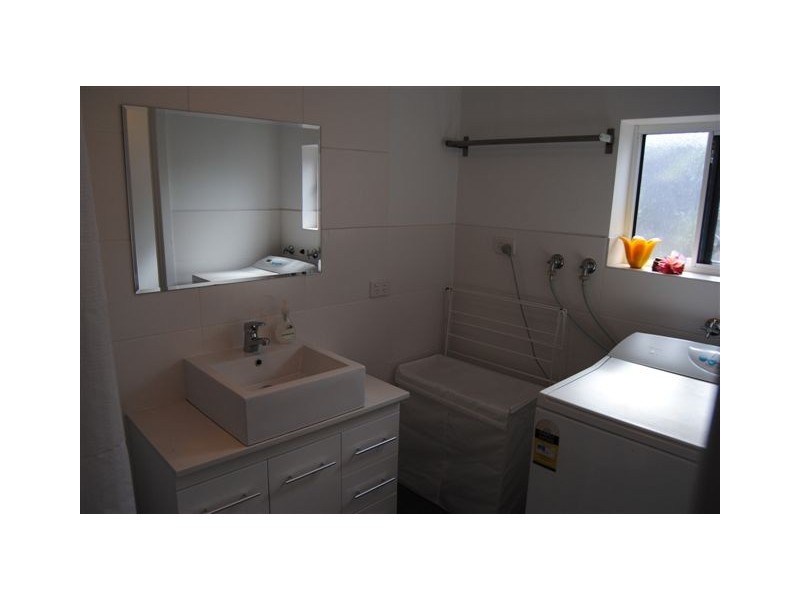 1 Yoolamardy Terrace, Port Clinton SA 5570