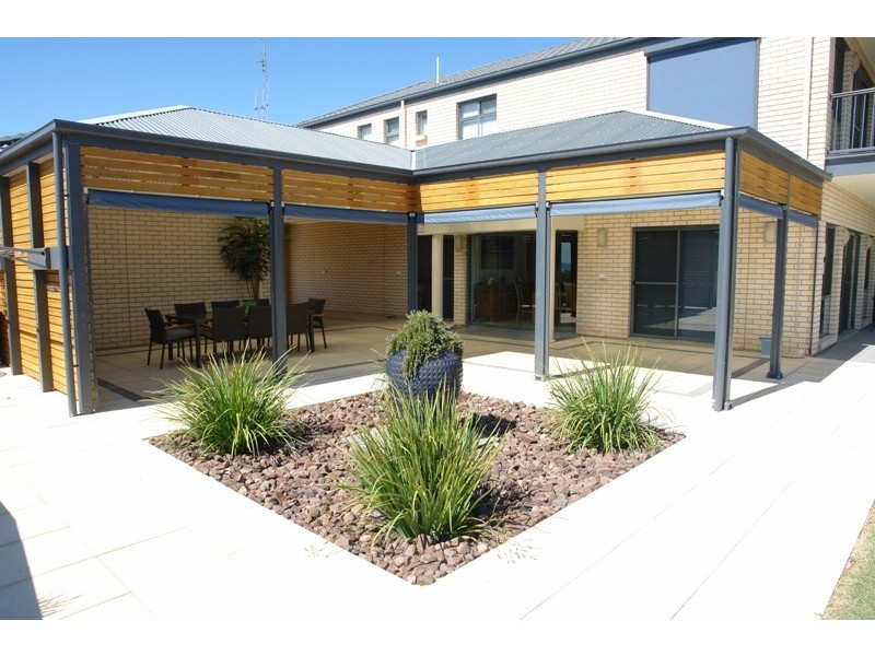 4a Cambridge Street, Moonta Bay SA 5558