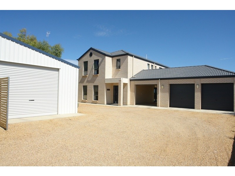 4a Cambridge Street, Moonta Bay SA 5558
