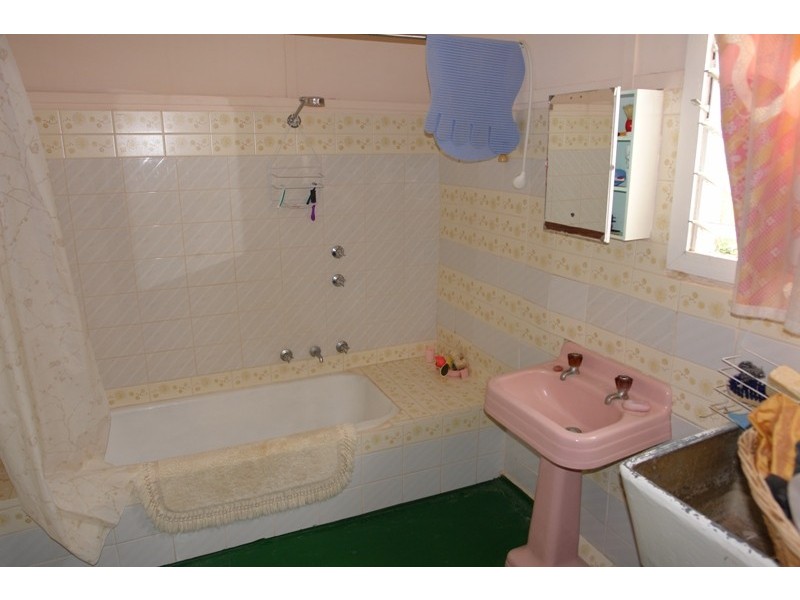 15 Cunliffe Street, Port Hughes SA 5558