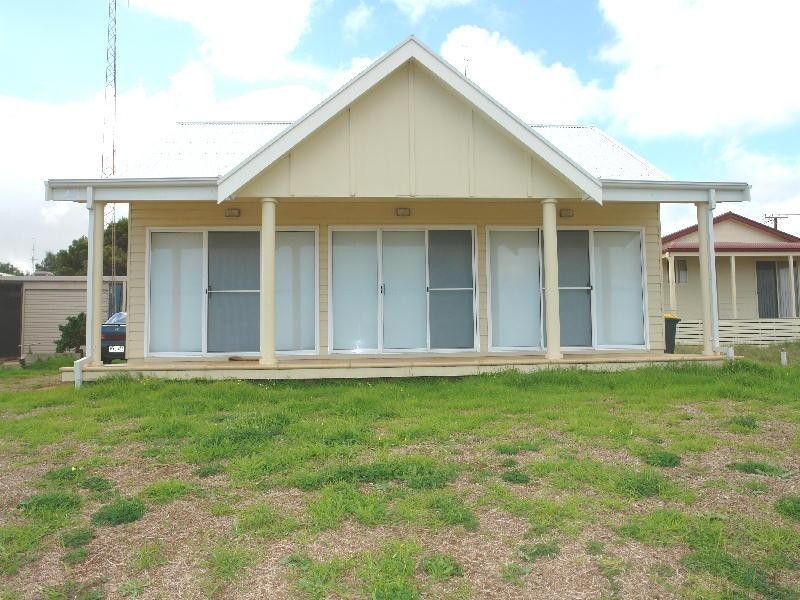 43 Esplanade, Wallaroo SA 5556