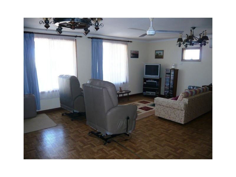 19 Hosking Road, Tiddy Widdy Beach SA 5571