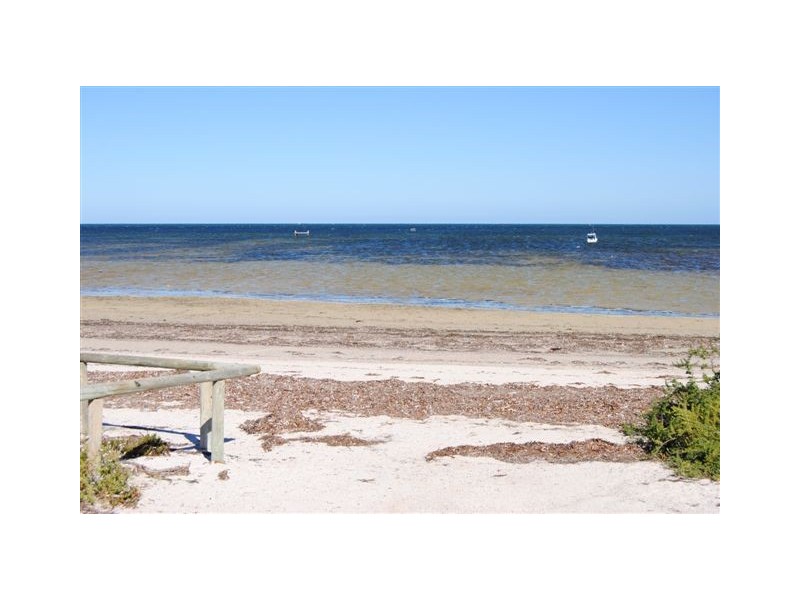 2 Giles Street West, Coobowie SA 5583