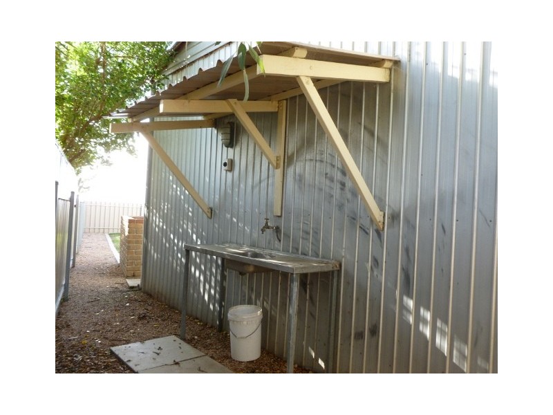 10 Marine Parade, Moonta Bay SA 5558