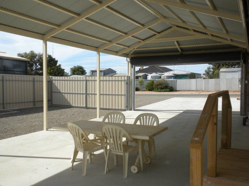 10 James Street, Wallaroo SA 5556