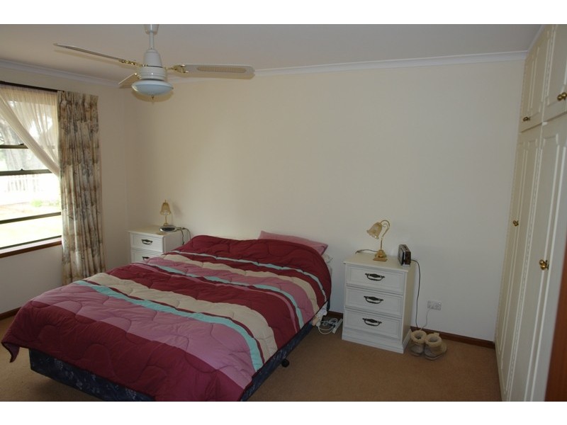 11  Bay Road, Moonta SA 5558