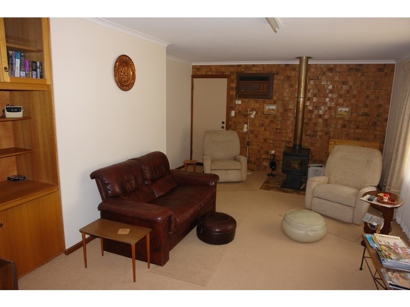11  Bay Road, Moonta SA 5558
