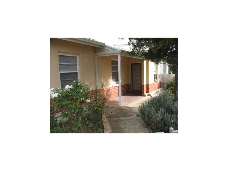 2 Moonta Street, Wallaroo SA 5556