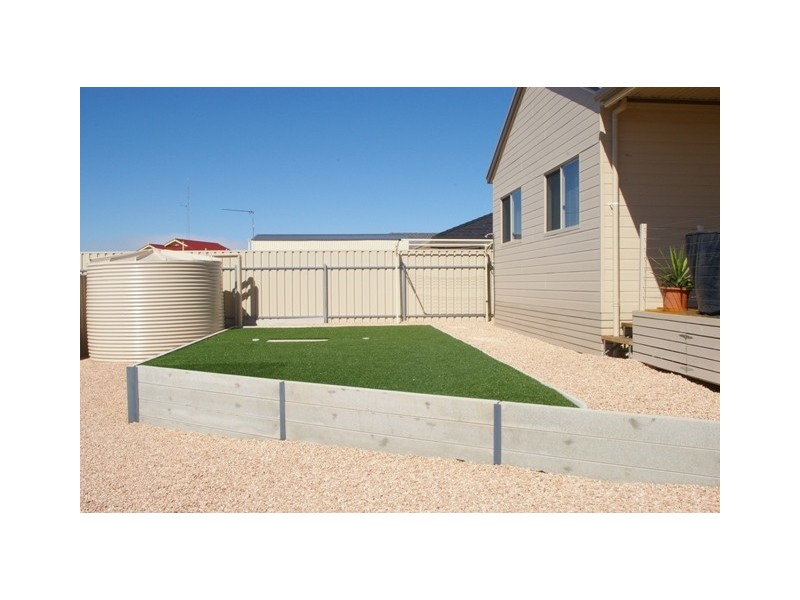 34 Gill Street, Moonta Bay SA 5558