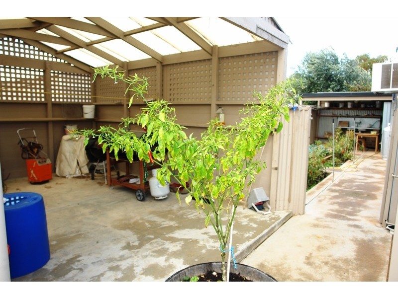 18  Snell Avenue, Port Hughes SA 5558