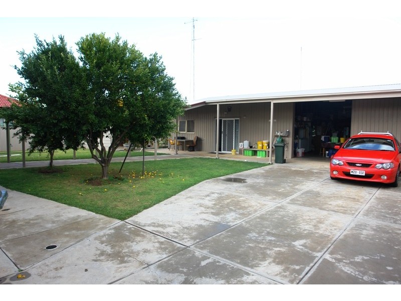 18  Snell Avenue, Port Hughes SA 5558